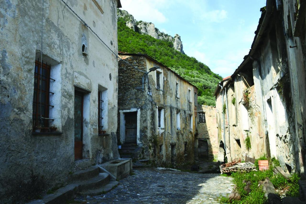 Agriturismo Nonnamelia Nasino Экстерьер фото