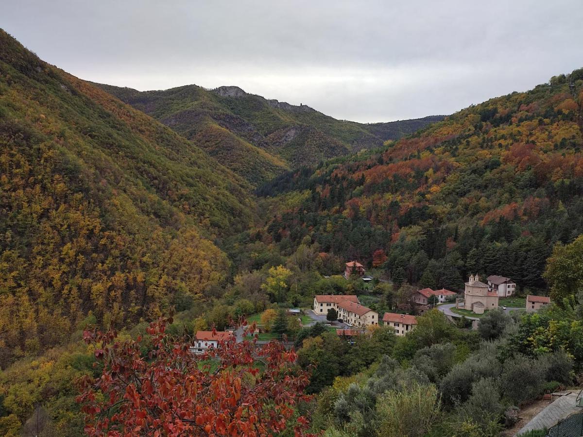 Agriturismo Nonnamelia Nasino Экстерьер фото