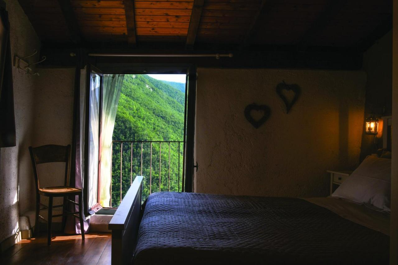 Agriturismo Nonnamelia Nasino Экстерьер фото