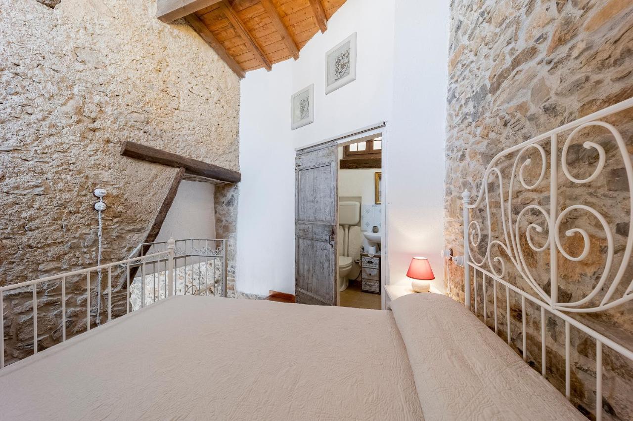 Agriturismo Nonnamelia Nasino Экстерьер фото